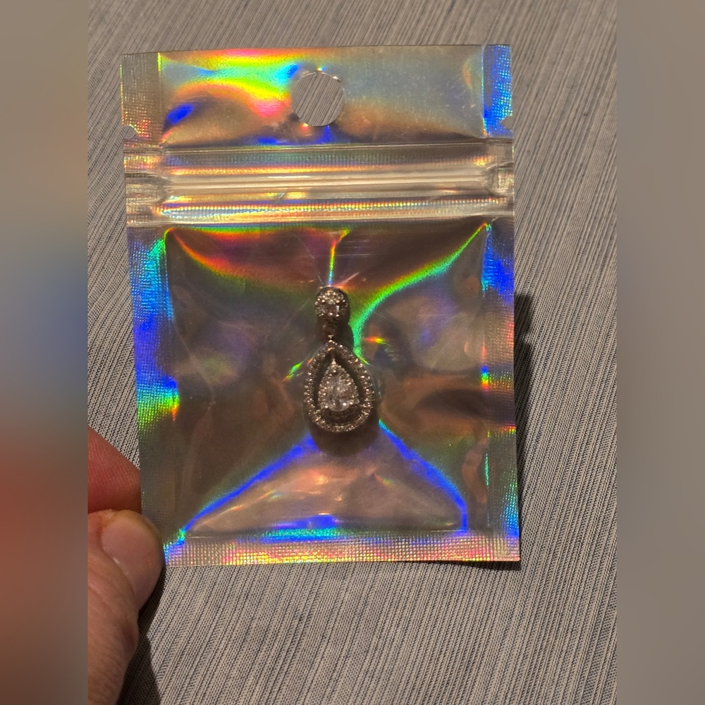 Brand new fashion pendant